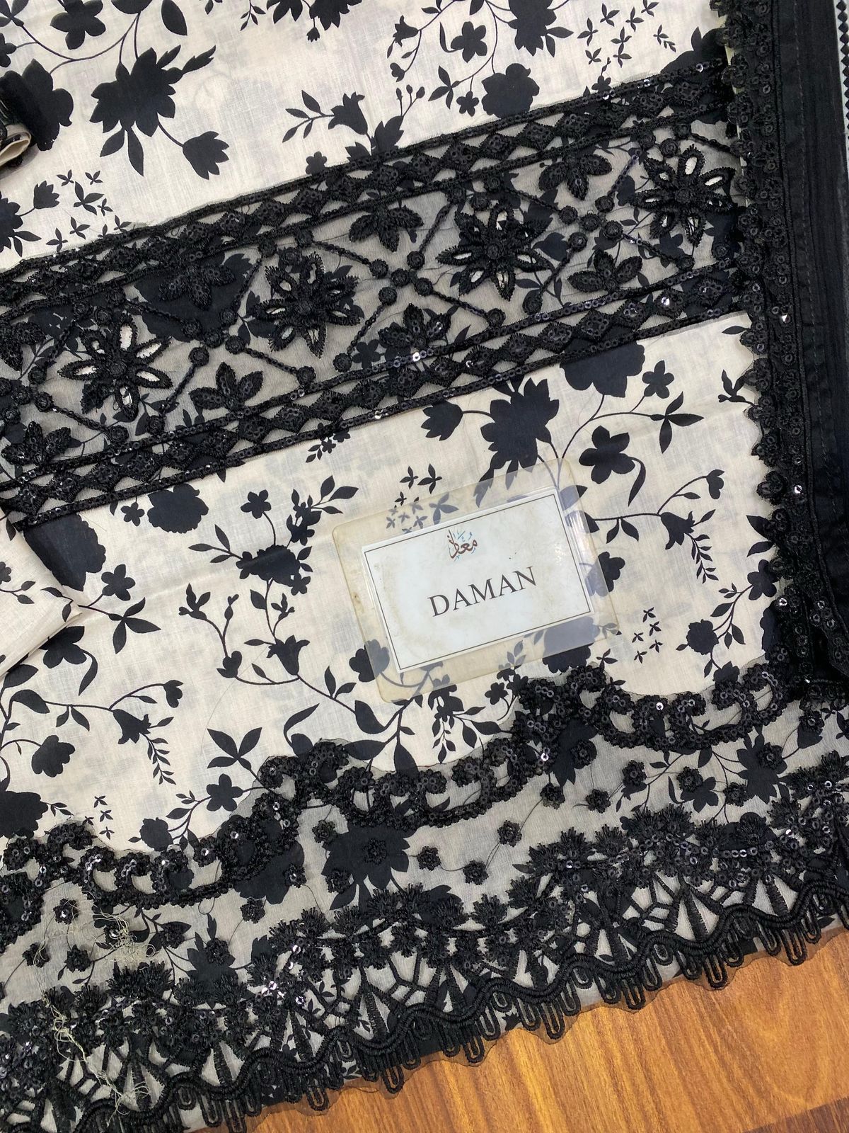 ANEELAS UNSTITCHED LAWN 3PCS PATCHES